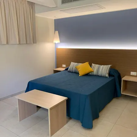 Malu - * Tropea